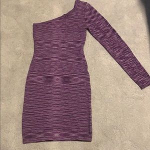 🥰Bebe PURPLE ONE SHOULDER DRESS❤️